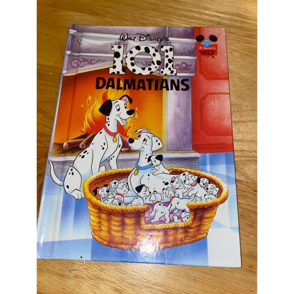 Lot of 3 Disney Hardcover Books: Donald Duck, Lion King, & 101 Dalmatians - Picture 4 of 12